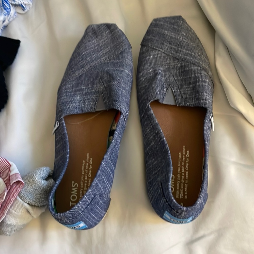 Tom’s chambray